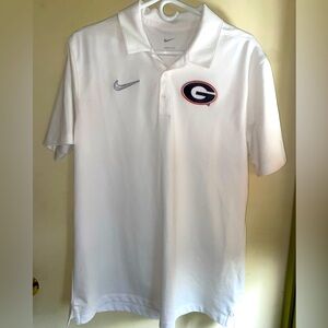 UGA bulldogs Nike on field apparel. Game day shirt. Size large. Dri-Fit